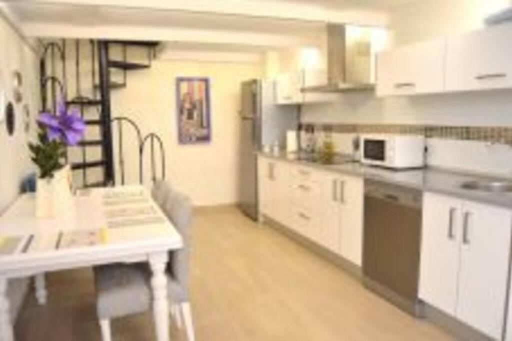 Apartamento Veedor Bulevar De Los Suenos Cádis Exterior foto